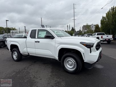 New 2025 Toyota Tacoma SR
