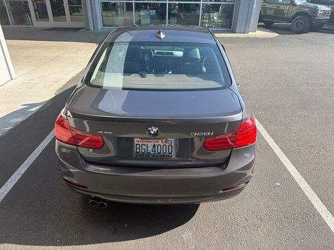 Used 2013 BMW 328i xDrive Sedan AWD/4WD image 2