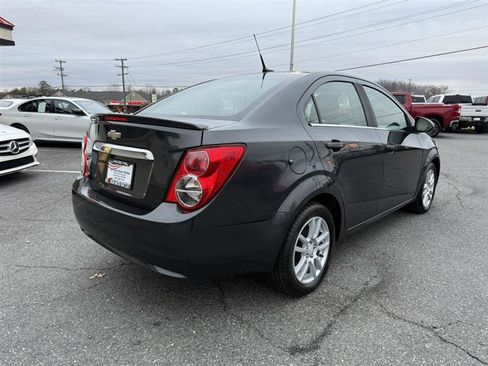 Used 2014 Chevrolet Sonic LT w/ Wheels and Fog Lamp Package image 5
