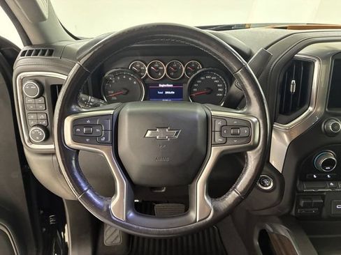 Certified 2021 Chevrolet Silverado 1500 RST w/ Z71 Off-Road Package AWD/4WD image 22