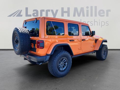 New 2025 Jeep Wrangler Unlimited Rubicon 392 image 5