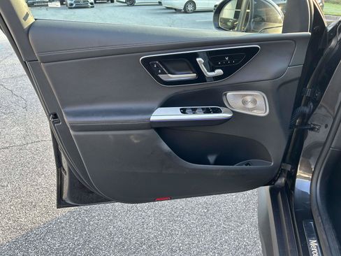 Certified 2025 Mercedes-Benz GLC 300 4MATIC image 18