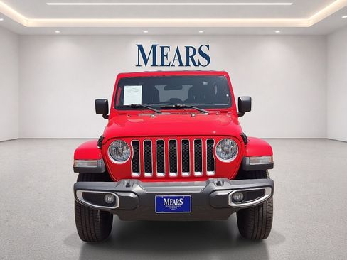 Used 2020 Jeep Wrangler Unlimited Sahara AWD/4WD image 8
