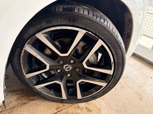 Used 2017 Volvo S60 T5 Dynamic w/ Vision Package image 37