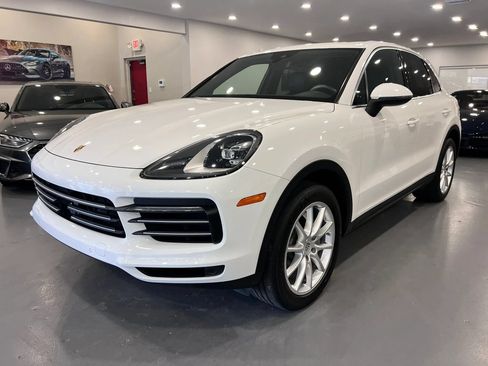 Used 2020 Porsche Cayenne AWD/4WD image 3