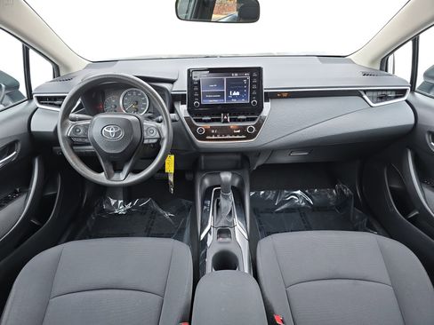 Used 2020 Toyota Corolla LE image 9