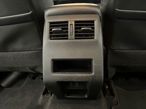 Used 2024 Mitsubishi Outlander SE AWD/4WD image 23
