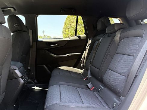 New 2026 Chevrolet Equinox LT w/ Safety and Technology Package FWD image 13
