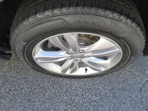 Used 2023 Acura MDX SH-AWD image 27