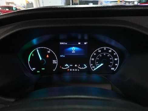 Used 2024 Ford E-Transit Low Roof image 13