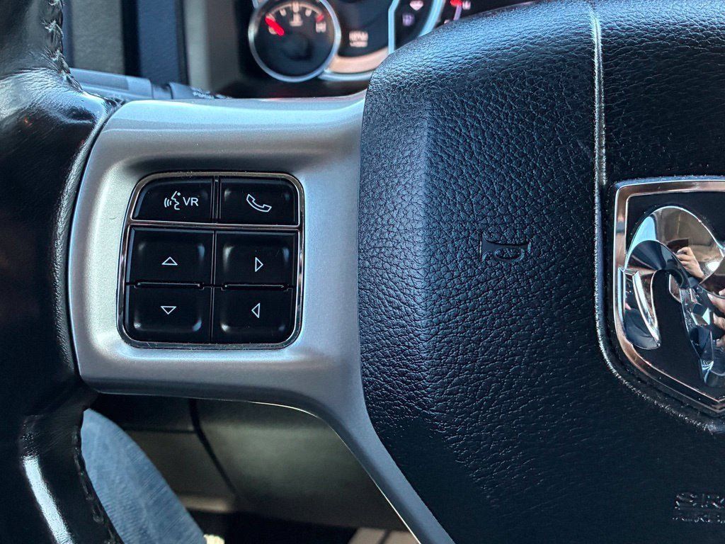 Used 2017 RAM 1500 Laramie w/ Convenience Group AWD/4WD image 22