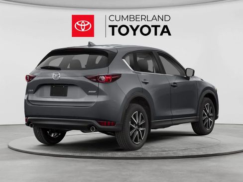 Used 2018 MAZDA CX-5 Touring w/ Preferred Equipment Package FWD image 2