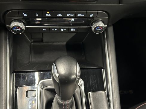 Used 2024 MAZDA CX-5 AWD 2.5 S w/ Preferred Package image 33