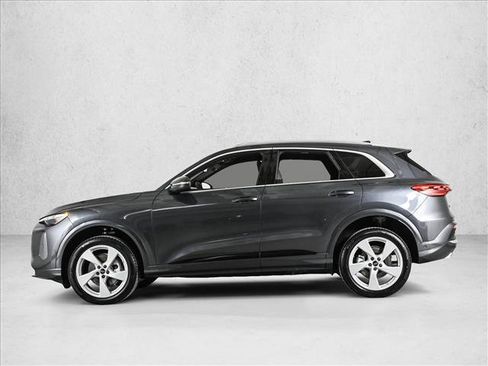 New 2025 Audi Q5 Premium Plus image 9