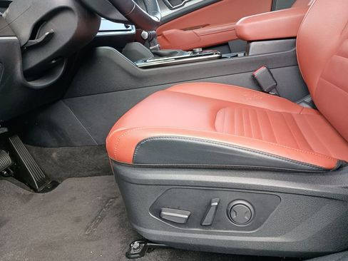 Used 2024 Kia Sportage SX image 15