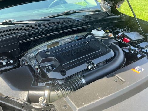Used 2022 Buick Envision Preferred w/ Sport Touring Package FWD image 11