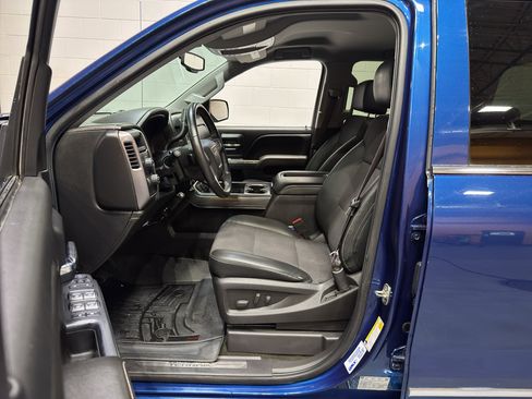 Used 2015 GMC Sierra 1500 SLE w/ All-Terrain Package AWD/4WD image 14
