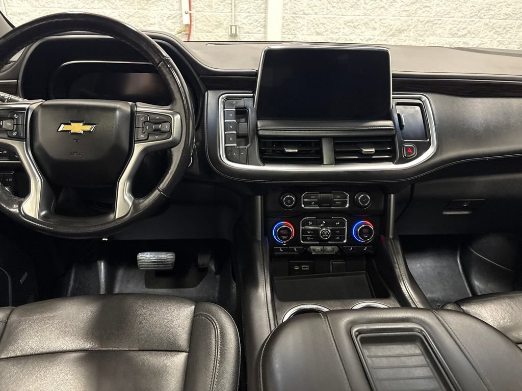 Used 2022 Chevrolet Suburban LT w/ LT Signature Plus Package AWD/4WD image 12