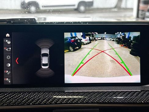 Used 2018 BMW M3 Base image 15