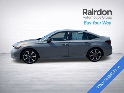 Used 2025 Honda Civic Sport Touring image 4