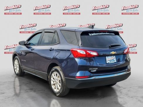 Used 2018 Chevrolet Equinox LS FWD image 3