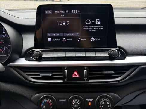 Used 2023 Kia Forte LXS FWD image 12