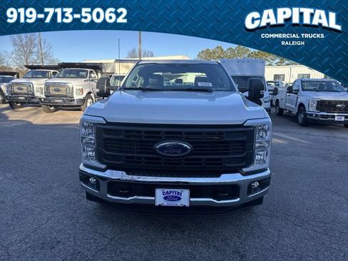 New 2026 Ford F250 XL w/ XL Chrome Package RWD image 4