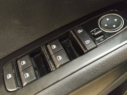 Used 2020 Kia Soul S image 27