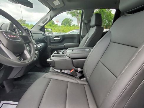 Used 2026 GMC Sierra 1500 Pro w/ Pro Value Package AWD/4WD image 3