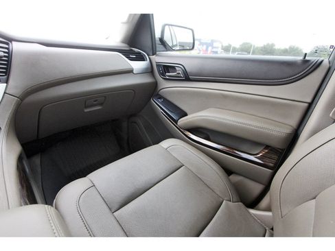 Used 2018 GMC Yukon SLT RWD image 13