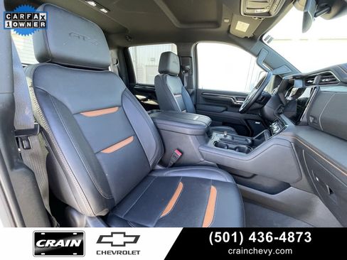 Used 2024 GMC Sierra 2500 AT4 image 29