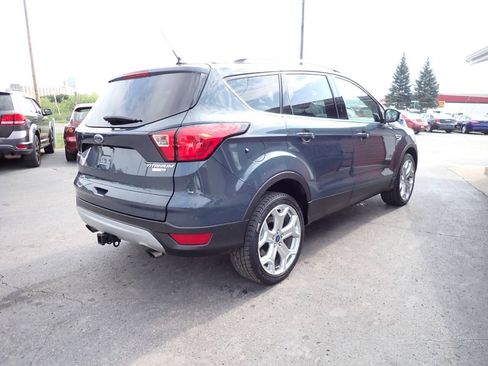 Used 2019 Ford Escape Titanium AWD/4WD image 6