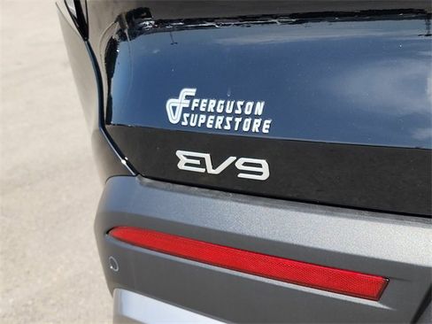 New 2026 Kia EV9 Light image 5