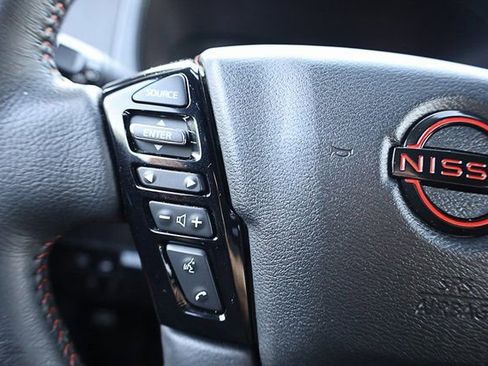 Used 2024 Nissan Frontier PRO-4X w/ Off-Road Protection Package image 36