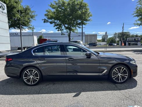 Used 2023 BMW 540i xDrive w/ Convenience Package AWD/4WD image 9
