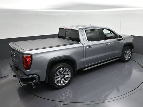 Used 2023 GMC Sierra 1500 Denali w/ Denali Reserve Package AWD/4WD image 19
