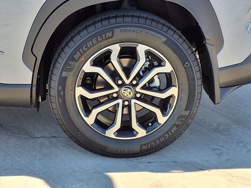 New 2026 Toyota Corolla Cross SE AWD/4WD image 7