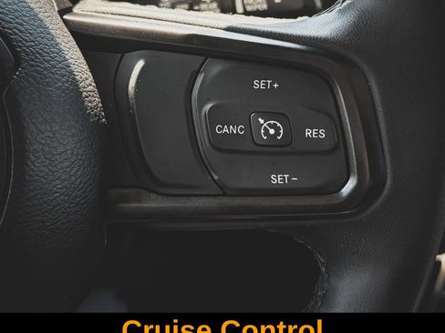 Used 2023 Jeep Wrangler Unlimited Sport AWD/4WD image 12