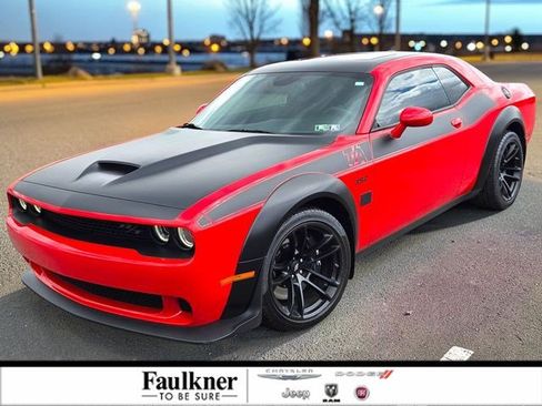 Certified 2022 Dodge Challenger R/T Scat Pack RWD image 1