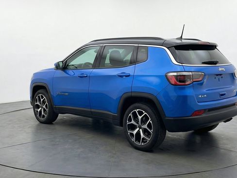 Used 2025 Jeep Compass Limited AWD/4WD image 6