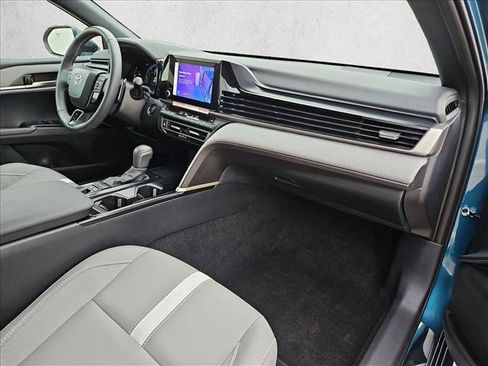 Used 2026 Toyota Camry SE w/ Convenience Package FWD image 21
