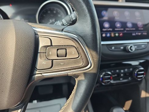 Used 2023 Buick Encore GX Select w/ Experience Buick Package FWD image 18
