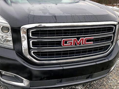 Used 2019 GMC Yukon XL SLT image 26