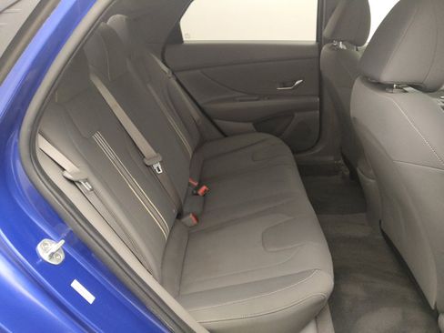 Used 2021 Hyundai Elantra SEL w/ Convenience Package FWD image 19