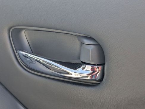 New 2026 Nissan Frontier SV w/ SV Convenience Package RWD image 32