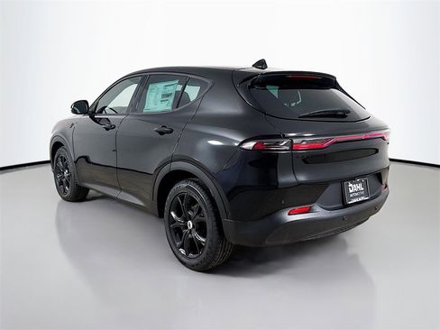 New 2025 Dodge Hornet GT w/ Tech Pack image 5