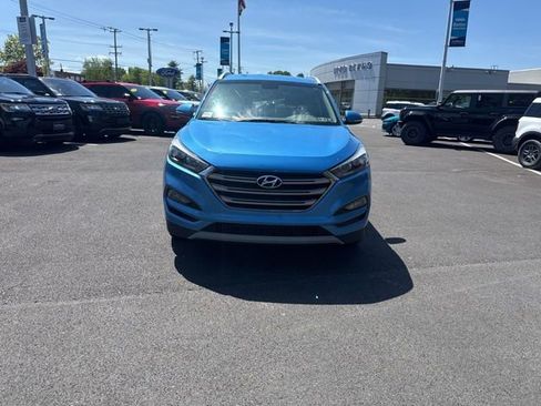 Used 2018 Hyundai Tucson Limited AWD/4WD image 2