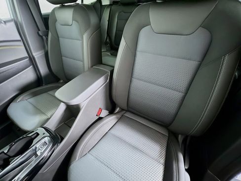 New 2026 Chevrolet Trax LT w/ LT Convenience Package image 20