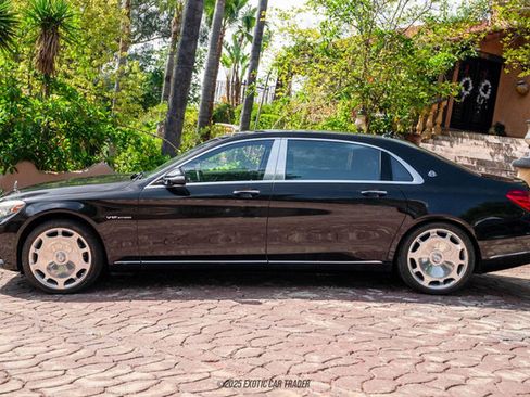 Used 2016 Mercedes-Benz Maybach S 600 image 3