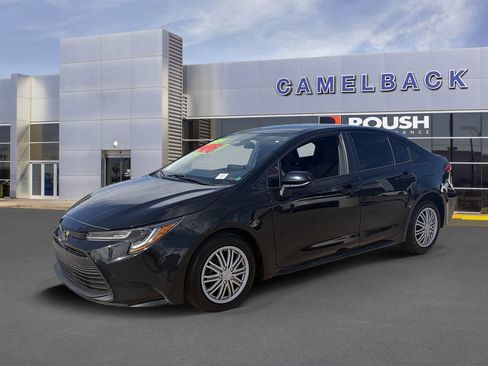 Used 2023 Toyota Corolla LE FWD image 32